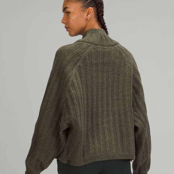 Lululemon Twin Rib Sweater Wrap Heathered Dark Olive - Picture 2 of 4